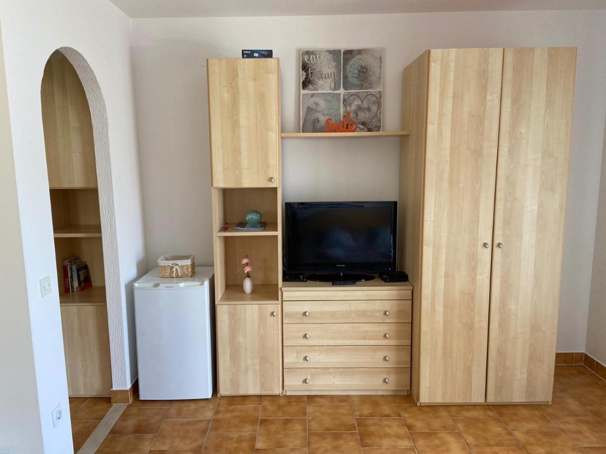 Apartments Tri Zala Zrnovo Εξωτερικό φωτογραφία