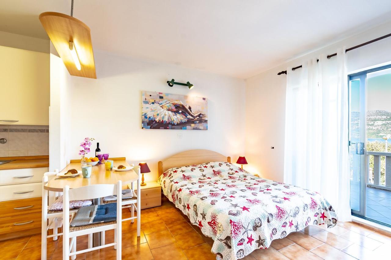Apartments Tri Zala Zrnovo Εξωτερικό φωτογραφία